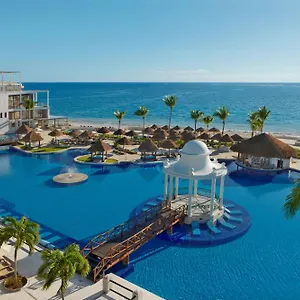 Dreams Sapphire & Puerto Morelos